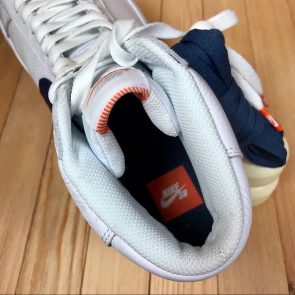 Nike SB Zoom Blazer Mid ISO White Navy Skate Shoes - Picture 4 of 5